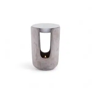brule parfum maison béton avec bougie